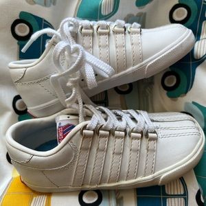 Toddler k Swiss sneakers